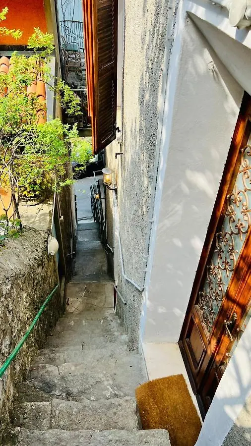 Holiday home Villa Como, Jacuzzi Spa And Private Pool Blevio Italy