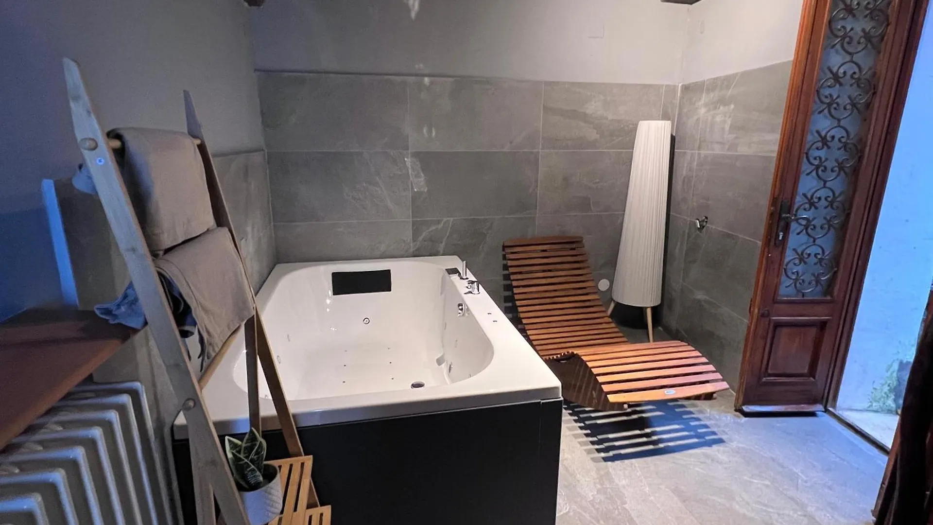 Holiday home Villa Como, Jacuzzi Spa And Private Pool Blevio